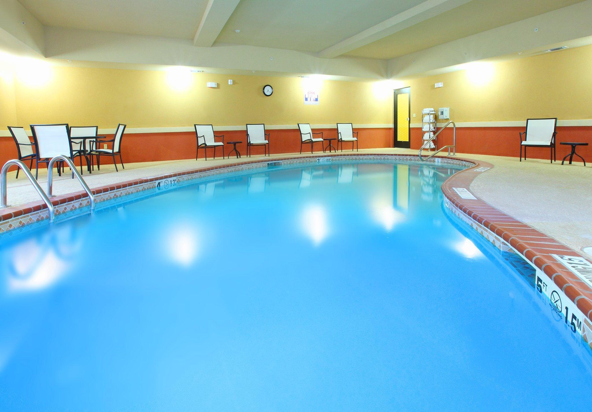 Holiday Inn Express & Suites Van Buren-Fort Smith Area, An Ihg Hotel Eksteriør bilde